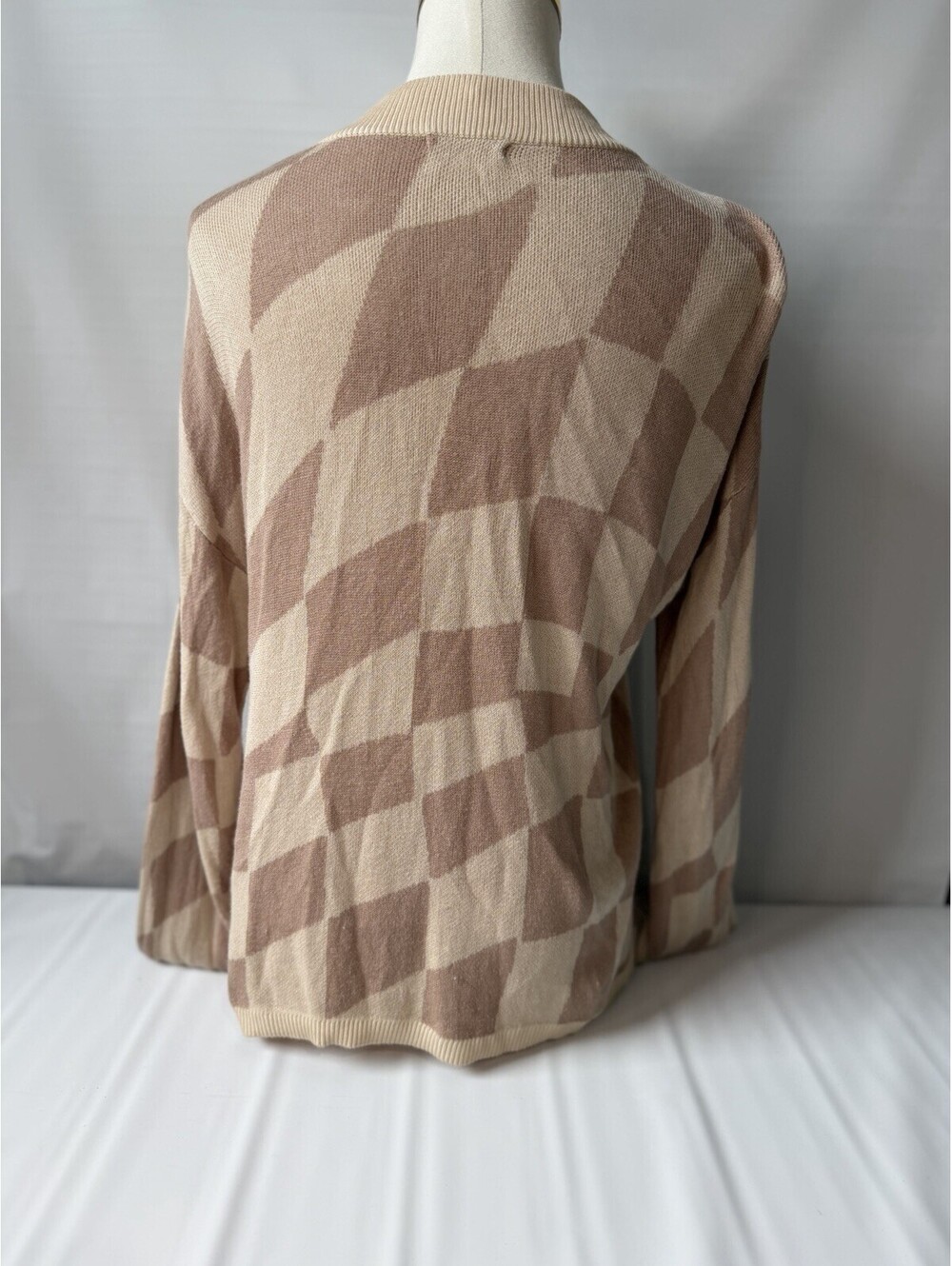 KORI Women's M Beige Brown Geometric Knit Crew Neck Pullover Sweater [COPY] - Picture 2 of 8